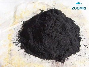 Cloruro férrico anhidro ampliamente utilizado en la industria química.
